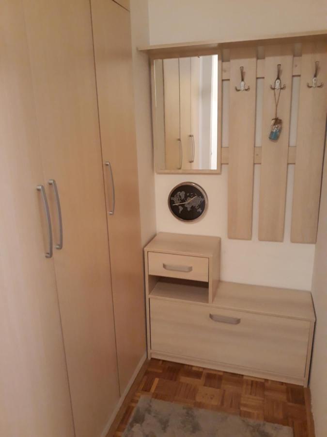 Appartement Stan Banjica à Belgrade Extérieur photo